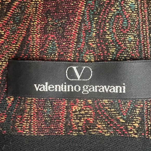 VALENTINO GARAVANI Paisley Print Fringe Large Shawl - Picture 9 of 13